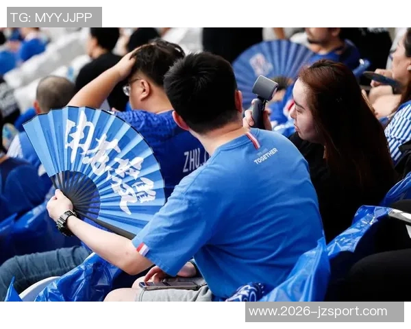 德比之夜激情四溢球迷热情高涨赛场对决引发热议